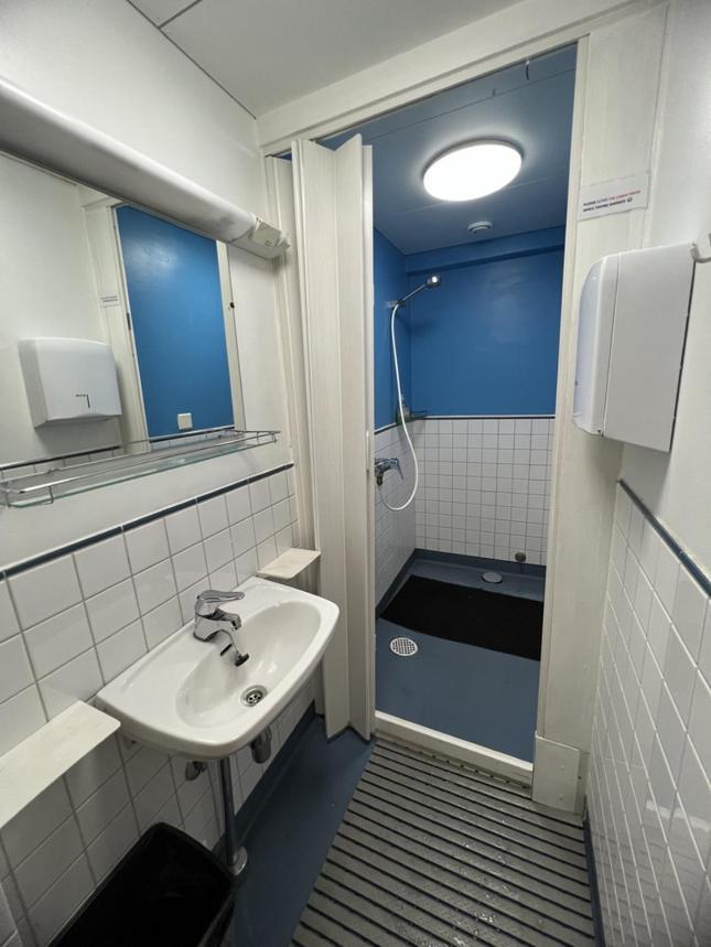 Office House Services 219